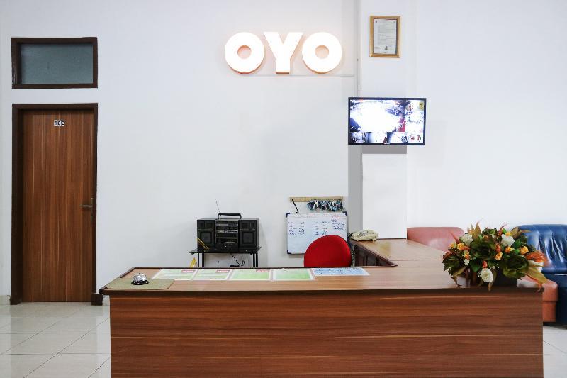 Oyo 1306 Cendrawasih Homestay Padang  Luaran gambar